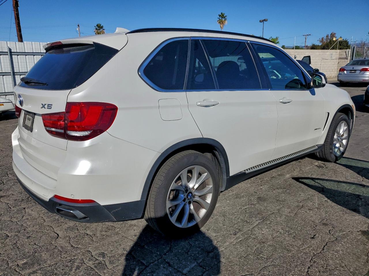 Lot #3311604331 2016 BMW X5 XDR40E