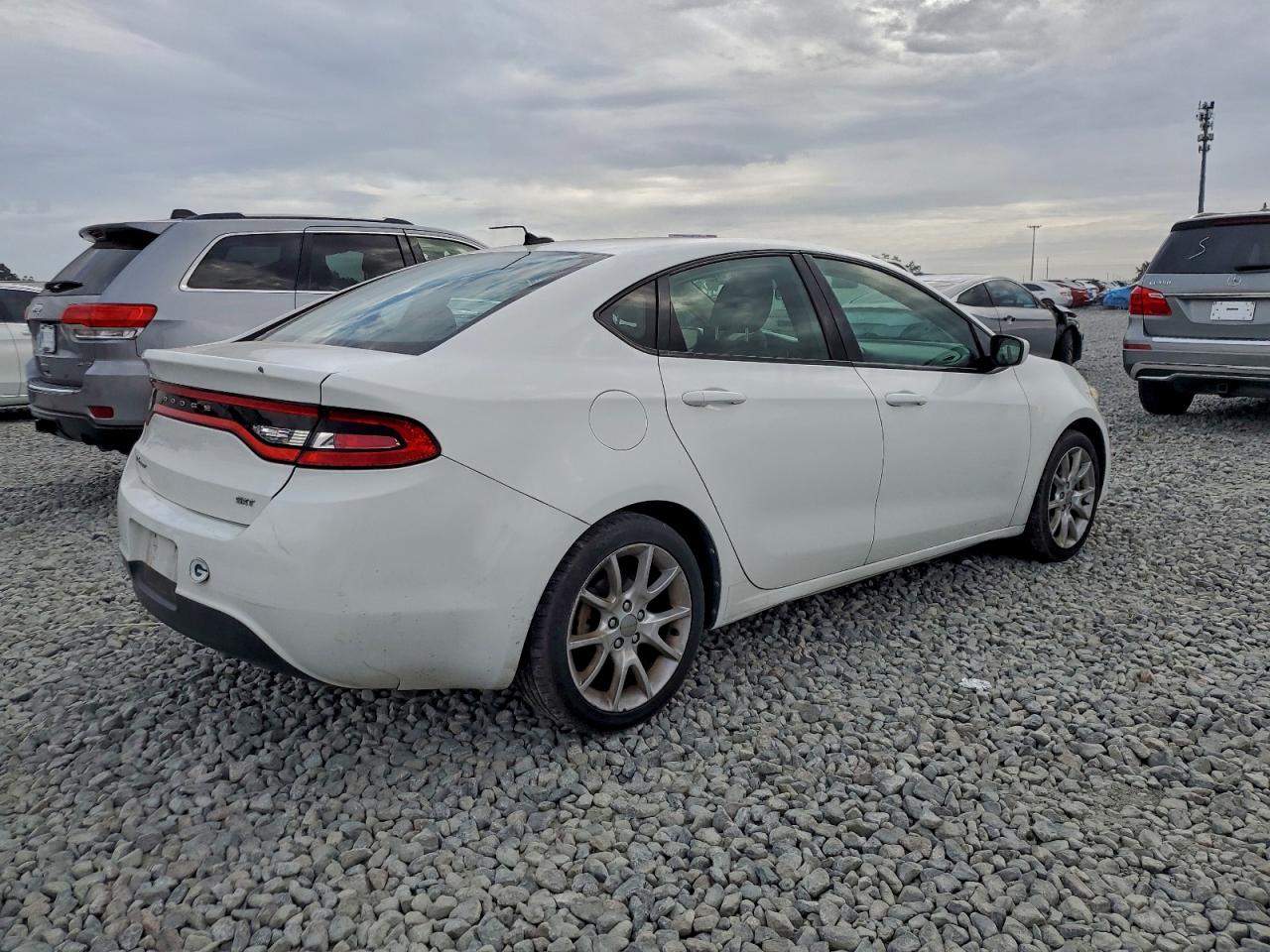 DODGE DART SXT