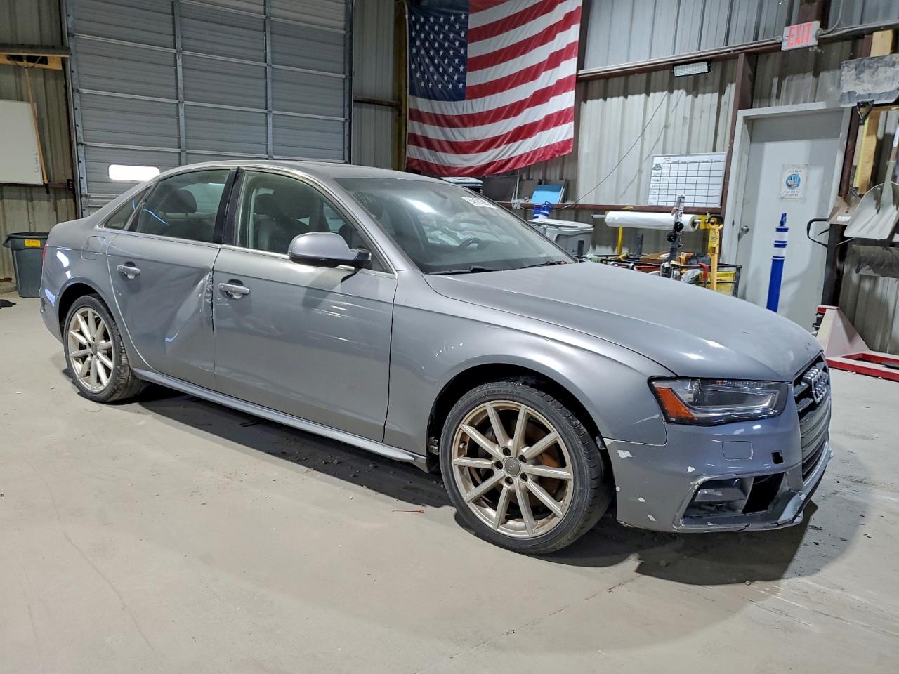 AUDI A4 PREMIUM PLUS S-LINE