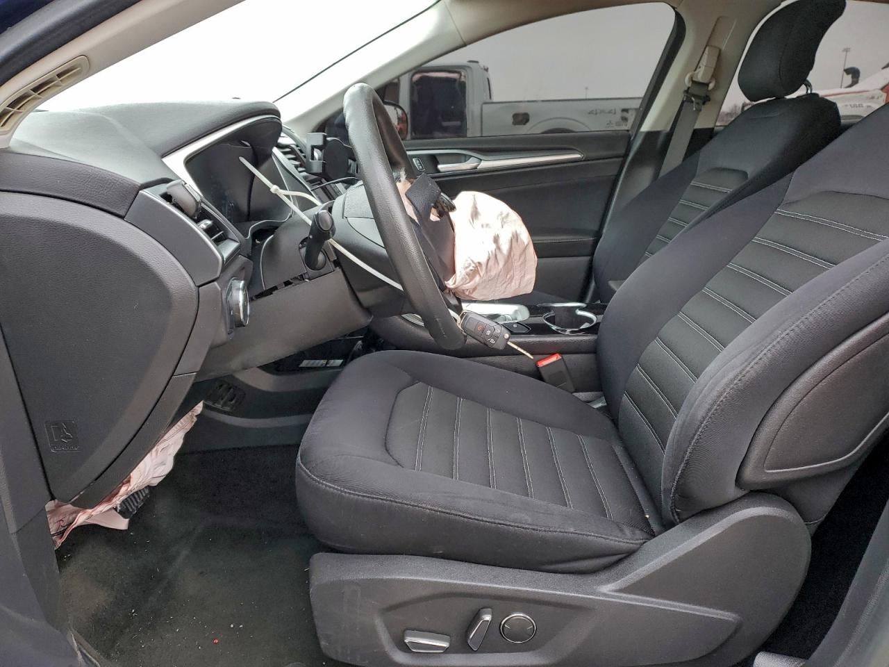 Lot #3305331367 2015 FORD FUSION SE