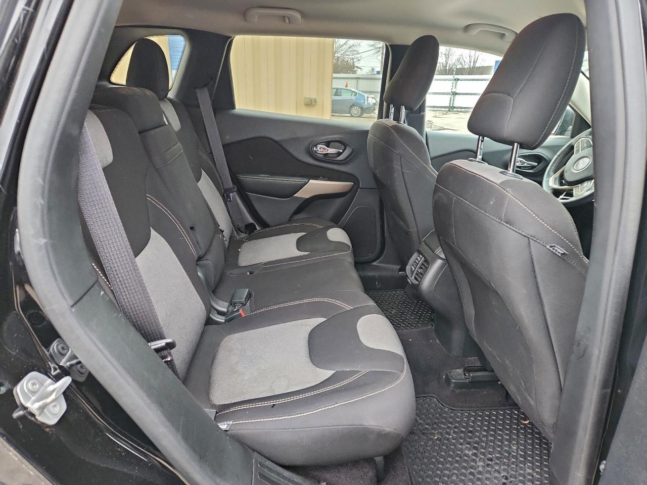 JEEP GRAND CHEROKEE SPORT