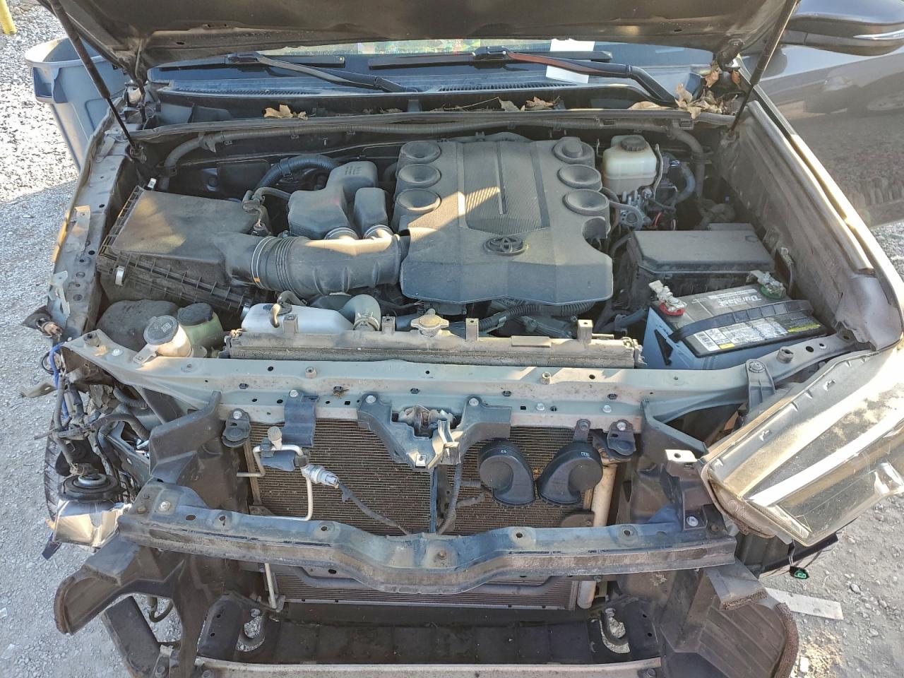 TOYOTA 4RUNNER SR5/SR5 PREMIUM