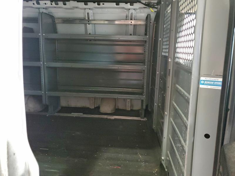 2017 GMC SAVANA G25 #3305381345