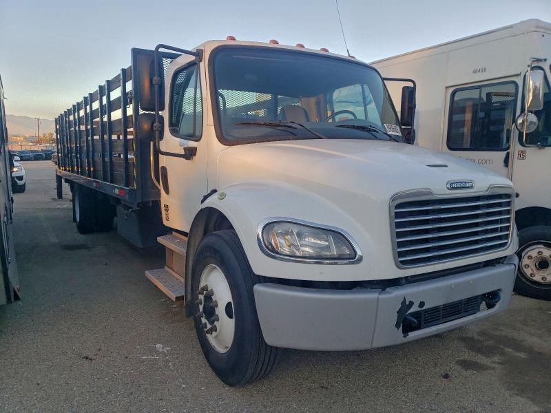 2016 FREIGHTLINER M2 #3303738438
