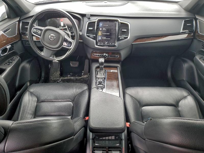 2016 VOLVO XC90 T6 #3304565440
