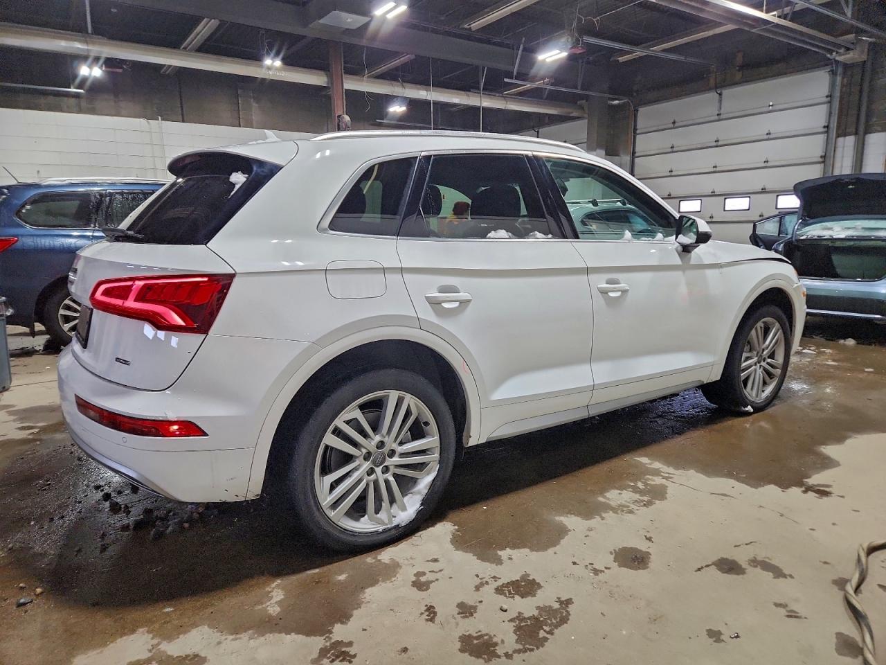 AUDI Q5 PREMIUM PLUS