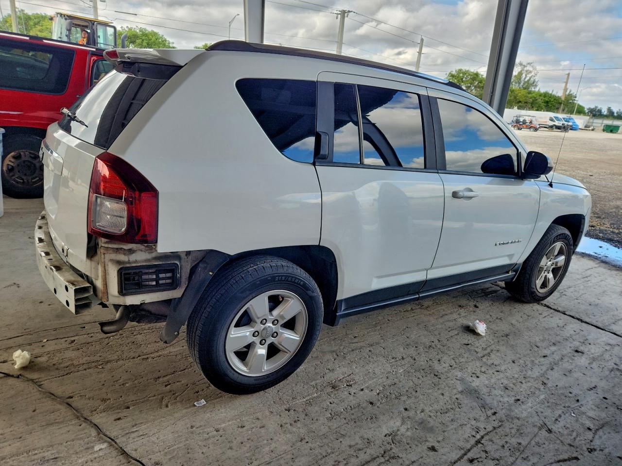 Lot #3315976104 2014 JEEP COMPASS SP