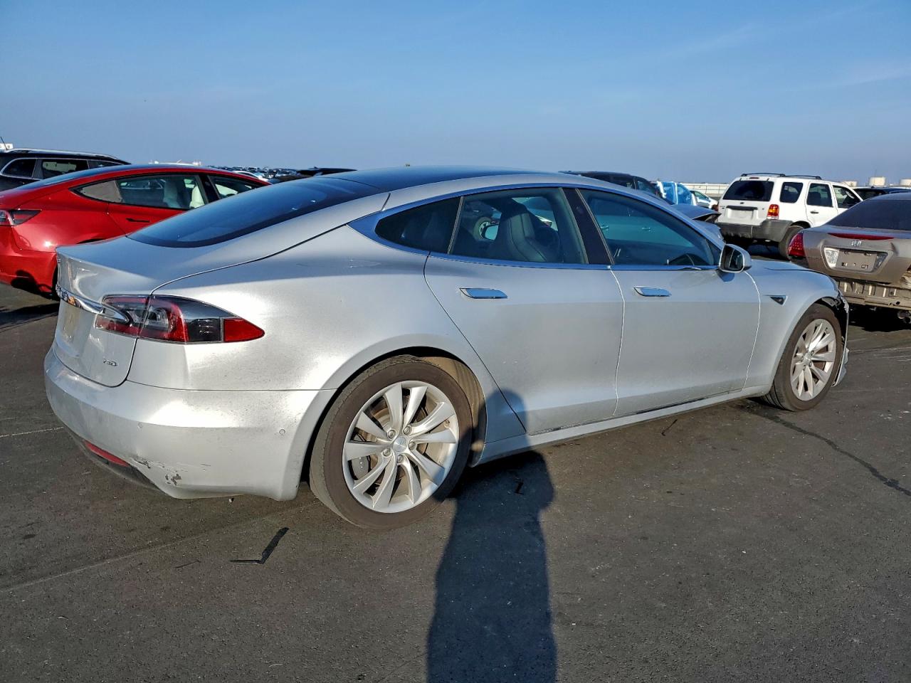TESLA MODEL S