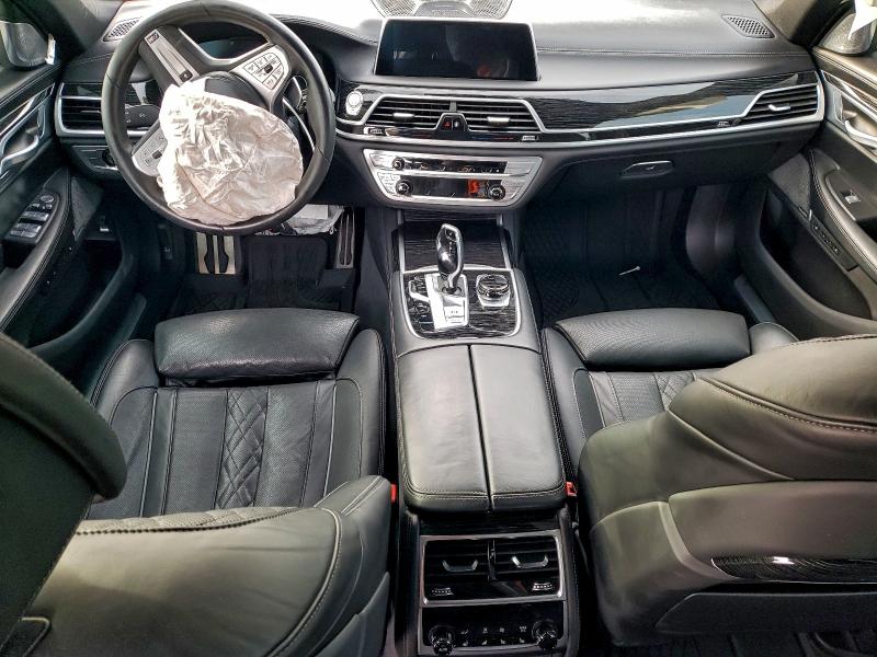 2022 BMW 750 XI #3309507604