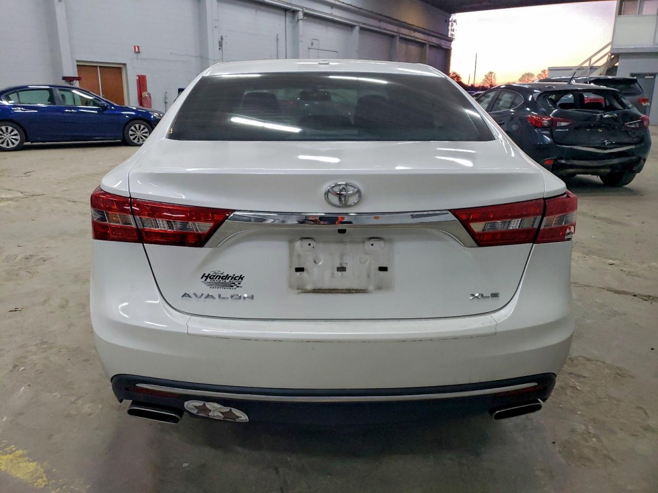 Lot #3316163263 2016 TOYOTA AVALON XLE